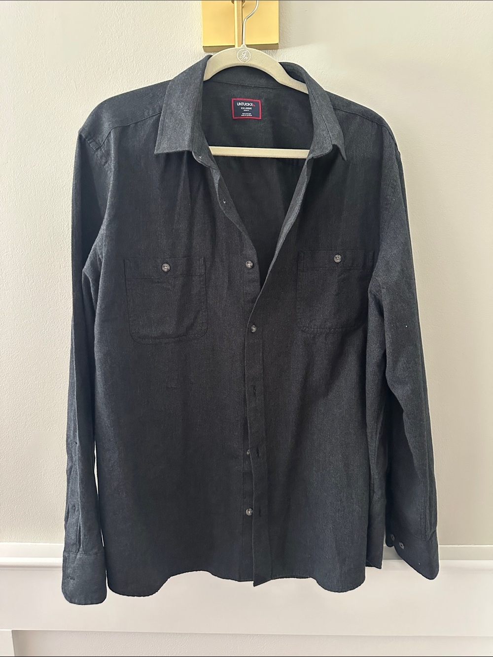 UNTUCKit Long-Sleeve Button-Up Shirt in Charcoal